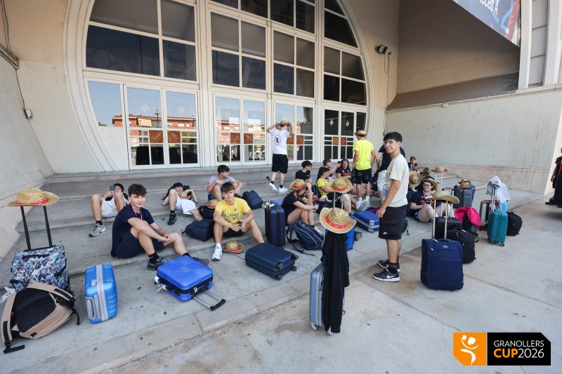 Equips arribant a Granollers Cup